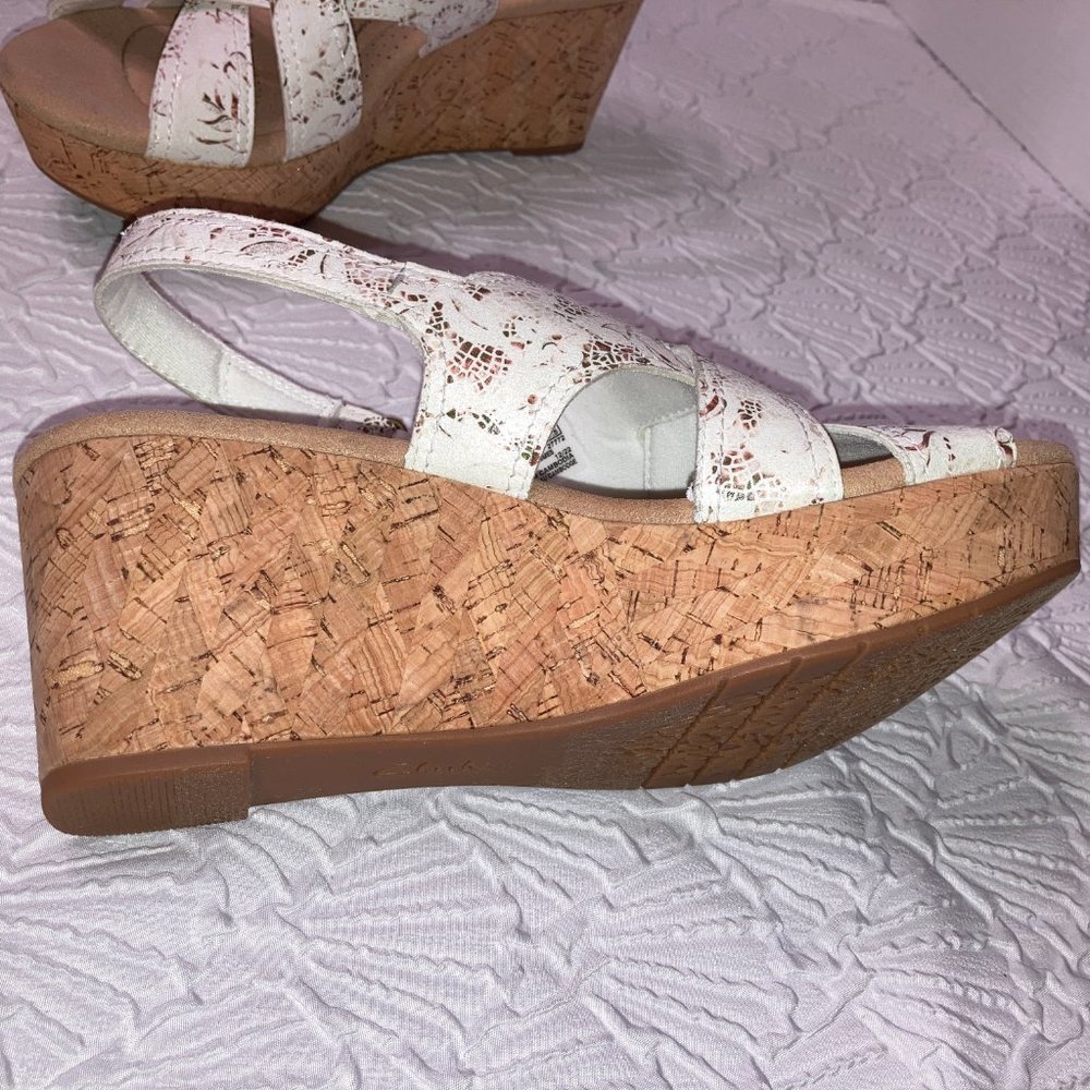 Clark's Collection Sandal Size 9 Ultimate Comfort Rose Erin Wedge Festival Party - Picture 6 of 15